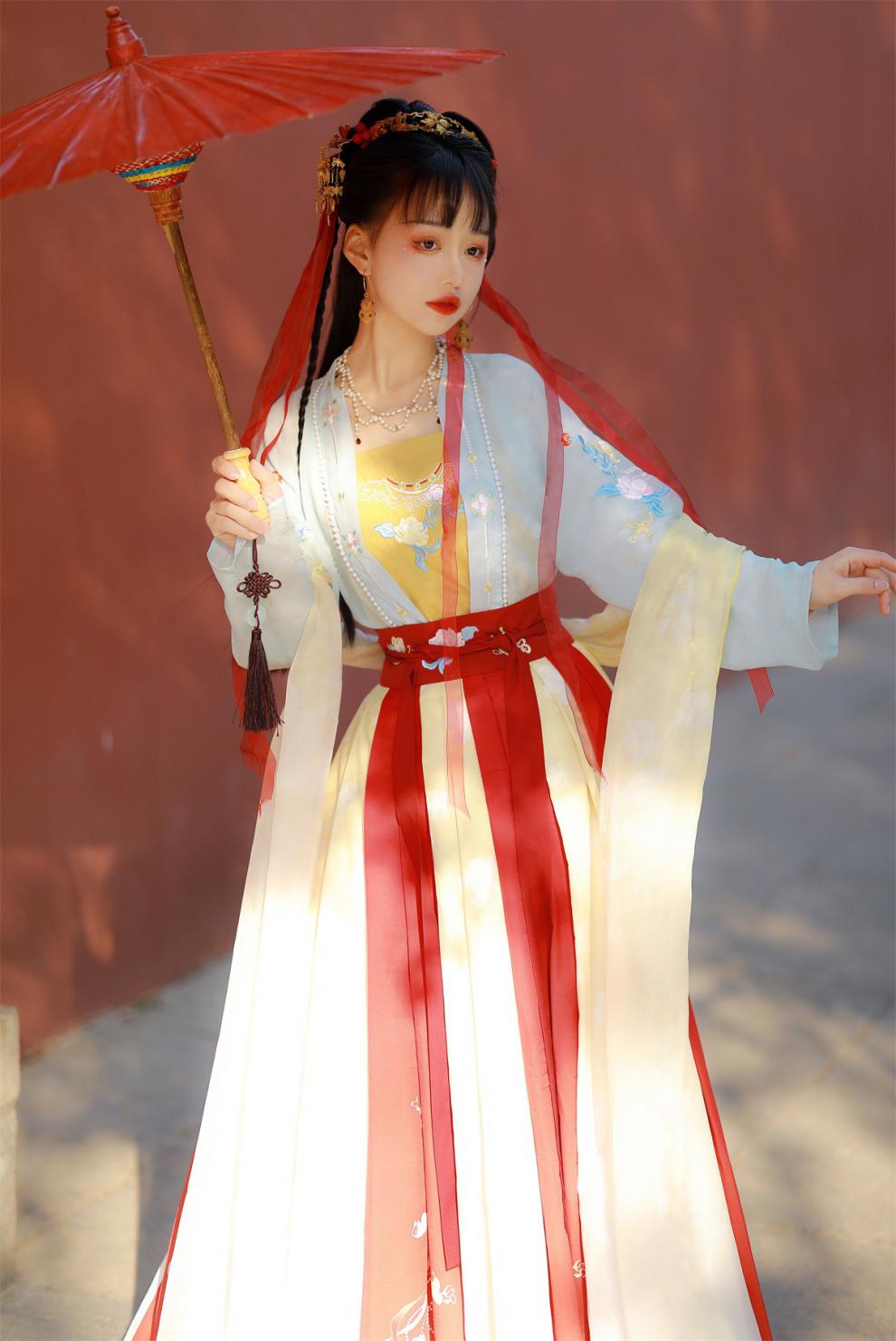 卡辑 原创汉服女正版超仙气中国风对襟齐腰襦裙宋制古风秋季日常款 上