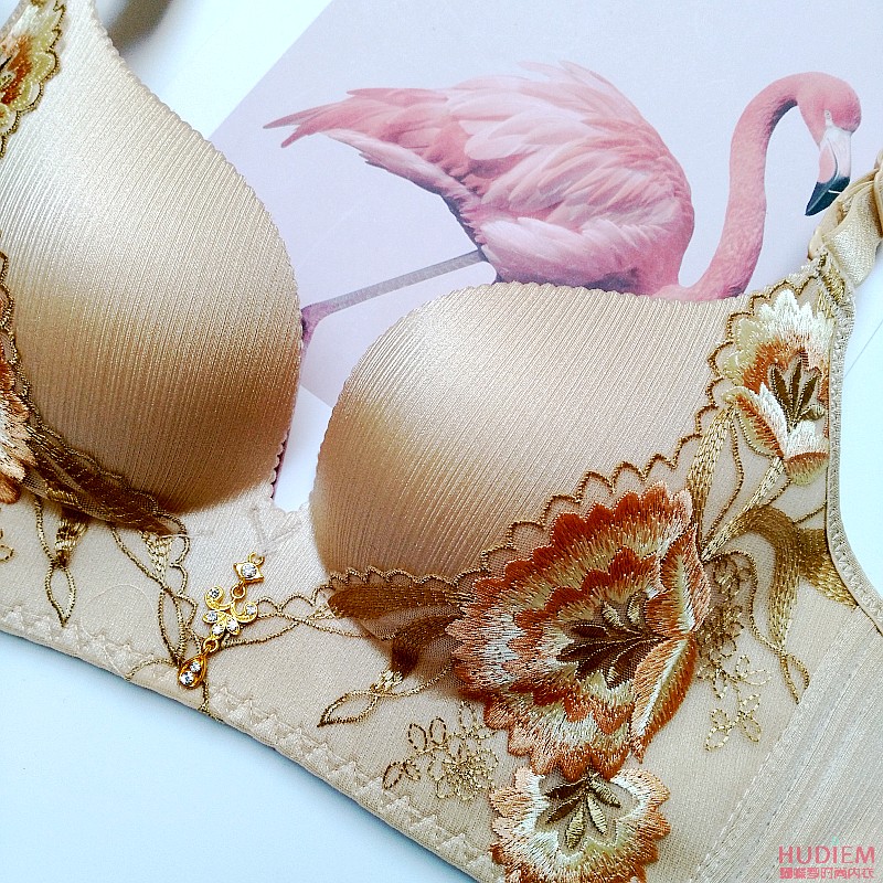 暮色天使刺绣内衣本命年大红色无钢圈聚拢性感结婚调整型文胸罩慕