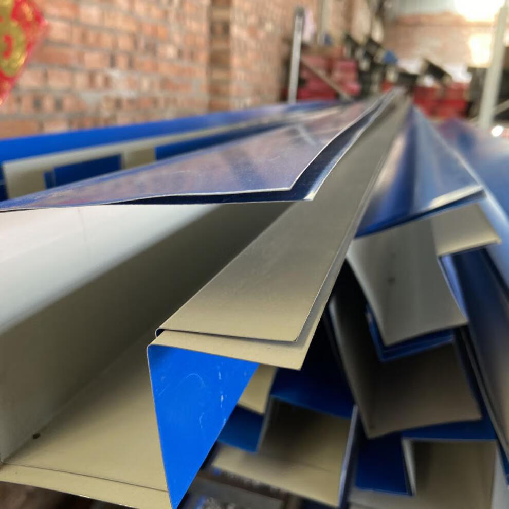 屋檐导水槽彩钢瓦水槽雨水槽流水槽屋顶流水槽屋顶雨水槽屋檐雨水槽