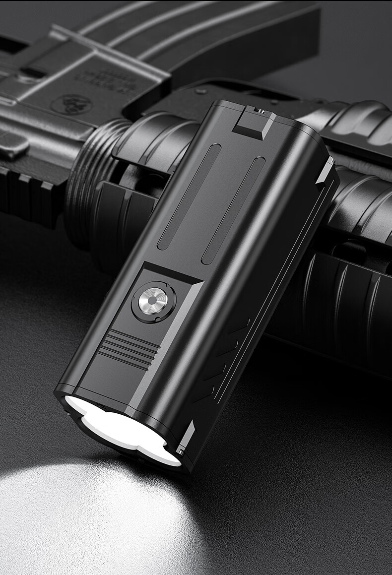 强光手电筒充电户外大功率超亮远射长续航军 便携 探照灯