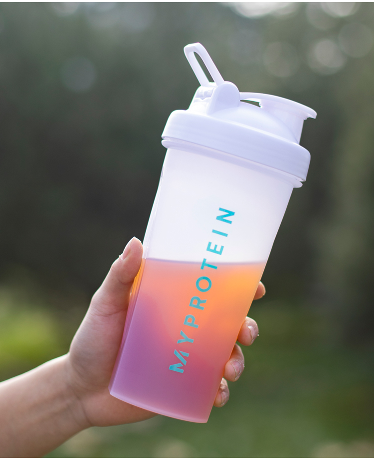 2021新品摇晃杯熊猫摇摇杯健身杯搅拌蛋白粉奶昔水杯运动便携大容量壶