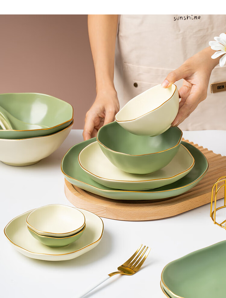 碗碟套装家用轻奢现代北欧风格陶瓷餐具不规则创意高档碗盘筷礼盒2人