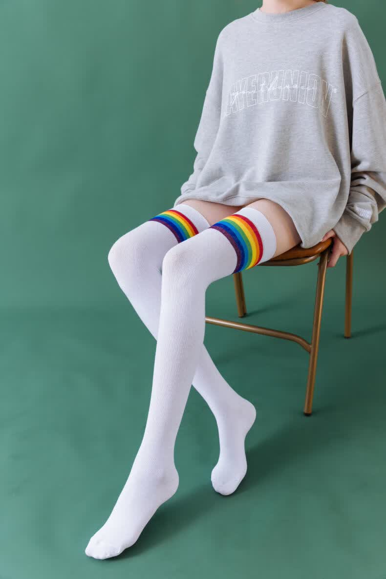 予骄女士休闲袜彩虹过膝袜大腿袜学院风高筒袜日系条纹ins潮长筒袜