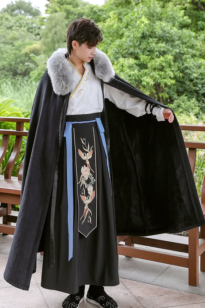 高品质九尾狐汉服男加绒加厚斗篷套装年新款女外套冬