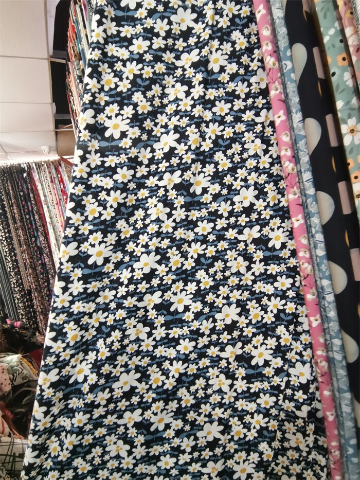 棉绸布料高档裙子布料碎花绵绸人造棉布料棉绸民族服装儿童卡通纯棉