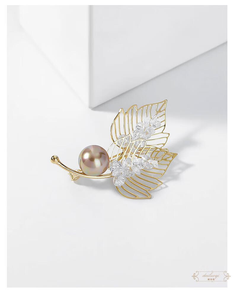 黛洛奇轻奢品牌胸针女时尚设计感胸花潮毛衣别针衣服配饰圣诞节情人节