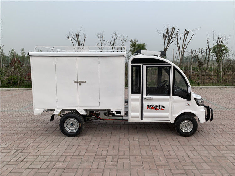 车电动四轮拉货载货大功率载重王全封闭车厢油电两用电动车厢式货车