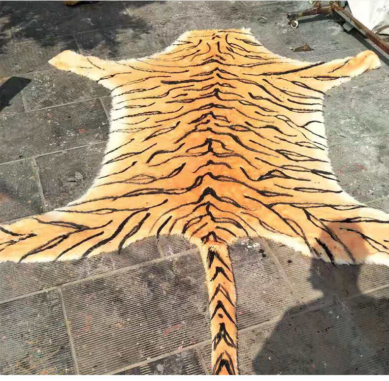 仿真老虎皮装饰挂件沙发垫地毯影视仿真虎皮标本假老虎皮装饰专拍定制