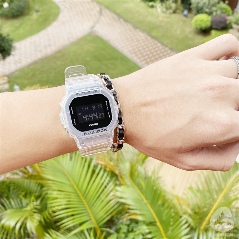 casio卡西欧 海外代购 新冰韧透明运动电子手表 ga-700ske-7 dw-5600