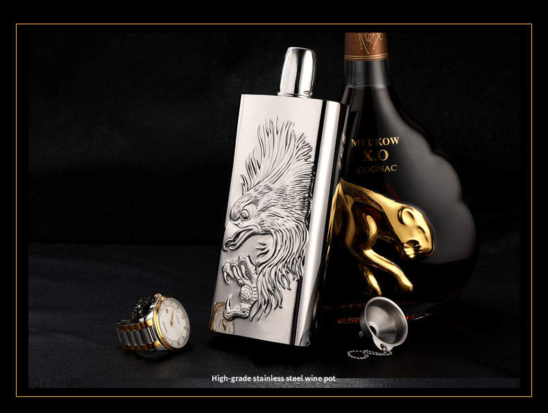 品质好物加厚cccp小酒壶304不锈钢随身户外便携式1斤迷你酒瓶