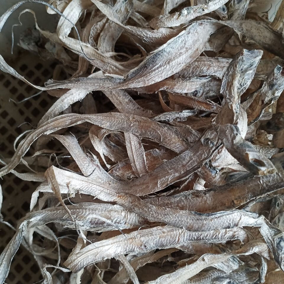 晨臻 舟山风干咸带鱼淡晒微咸野生小带鱼干带鱼丝烤鱼干货 偏大微咸