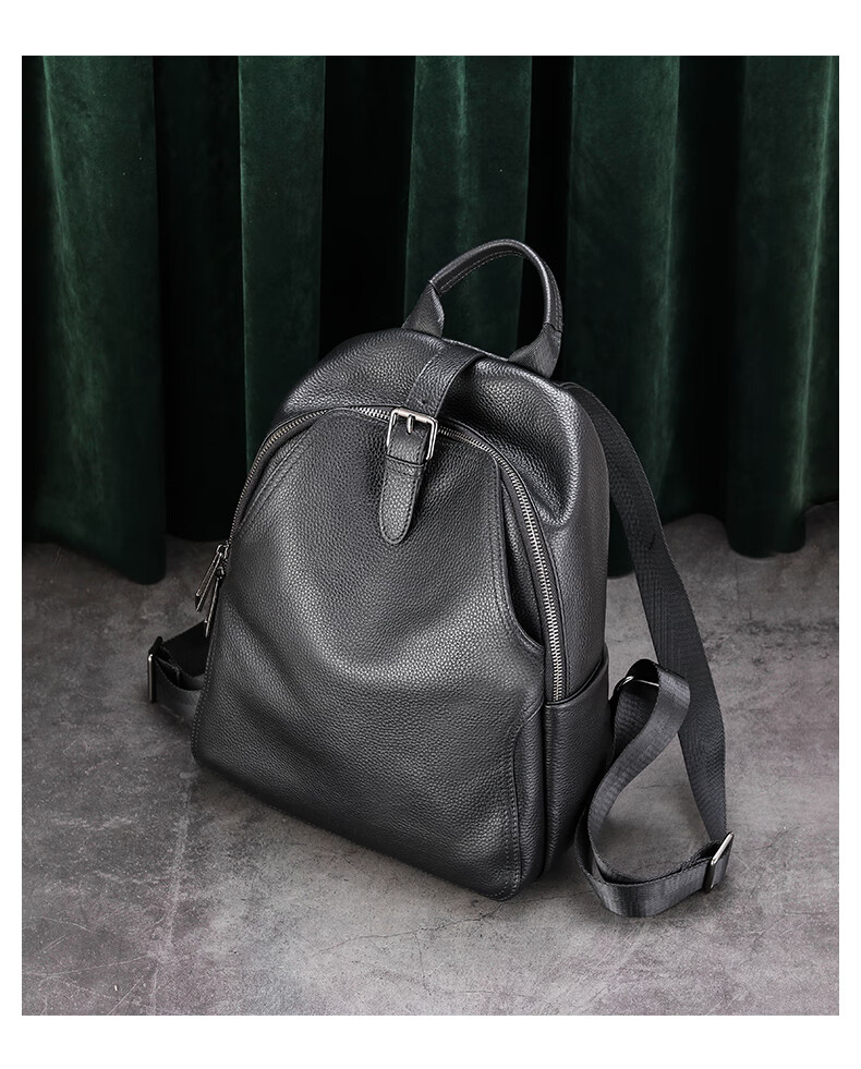 aiosc品牌轻奢双肩包女2021新款潮流真皮百搭背包通勤大容量双肩包