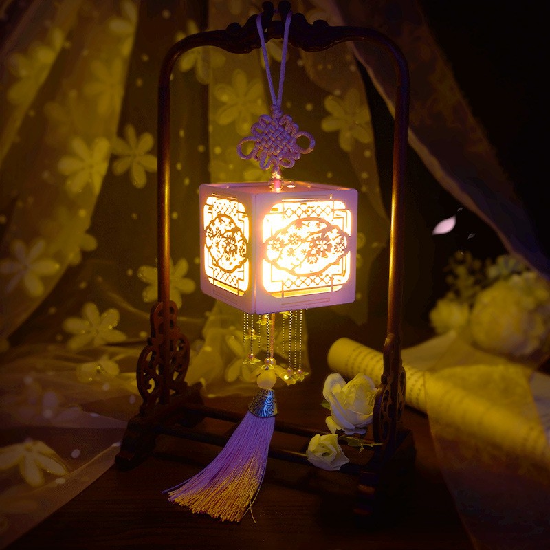 古风悬挂小夜灯盒模型女生玩具闺蜜生日礼物送男女蝶舞中式宫灯led灯