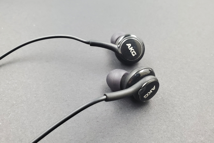 三星s21耳机akg原装s20入耳式zflip3手机note10s22耳机typec原装耳机