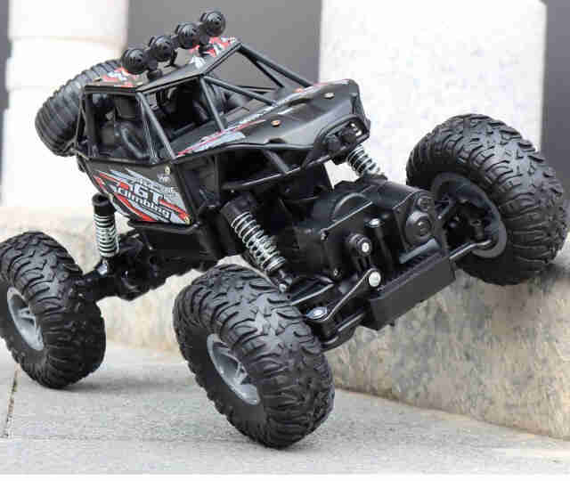 迷铭乐 遥控越野车六驱超大号遥控越野车四驱六驱攀爬车超大合金充