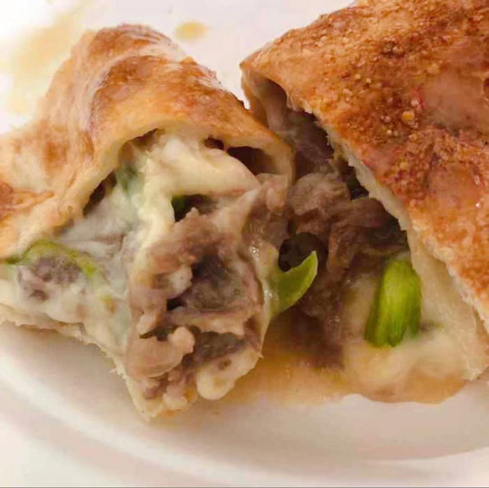 山姆牛肉卷 mm 芝士牛肉卷 软韧薄脆 蔬菜卷一条 小青柠300ml一瓶