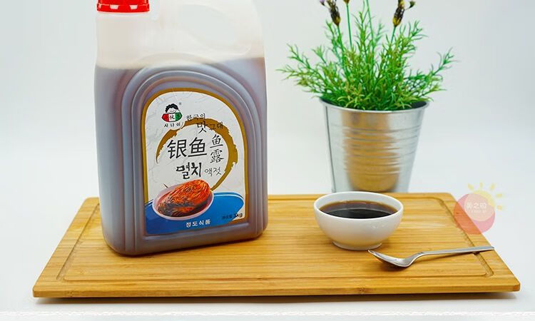 小伙子银鱼鱼露小伙子银鱼鱼露鱼酱油虾油韩式鱼露3kg