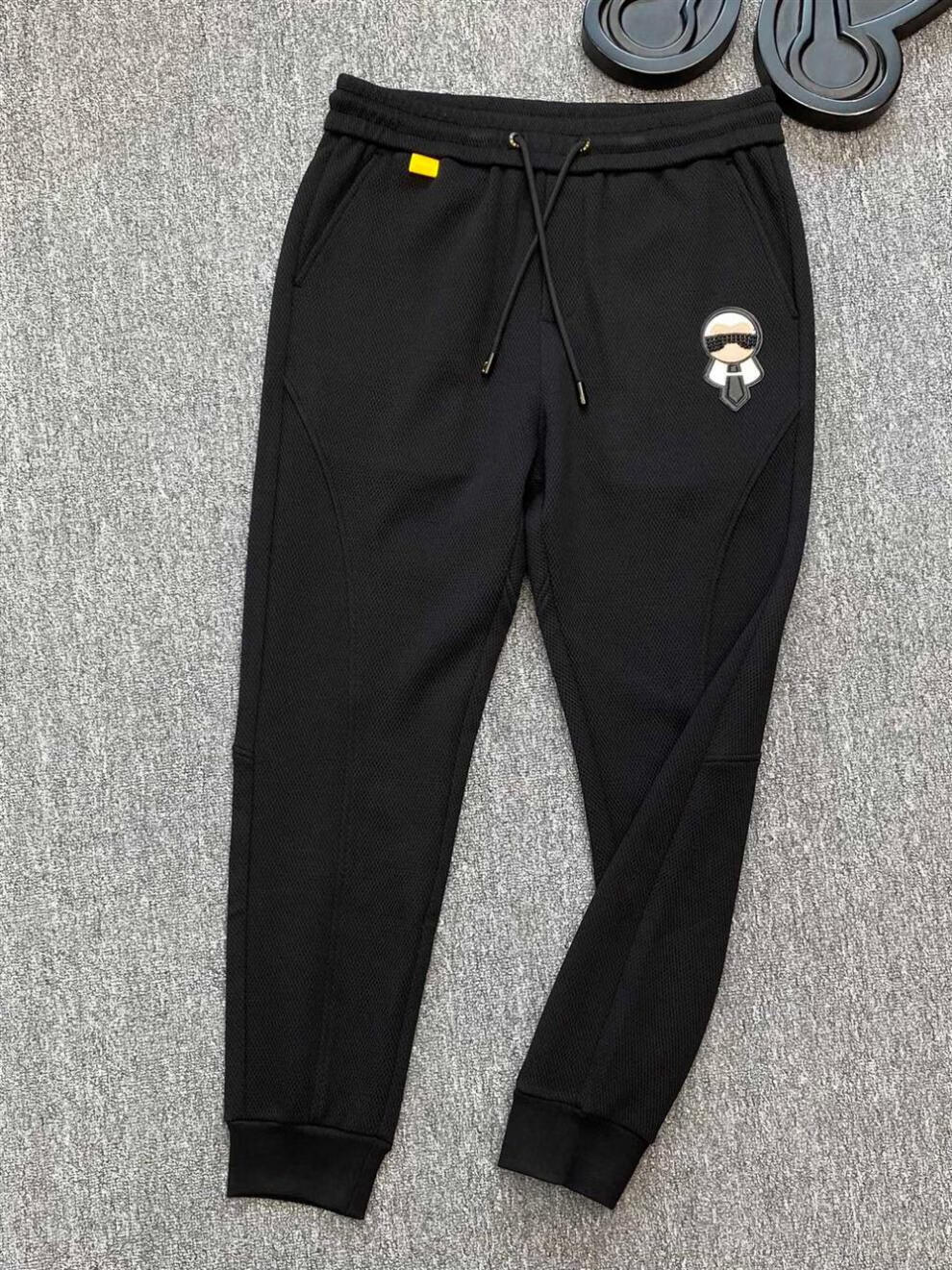 fendi芬迪秋冬老佛爷刺绣休闲运动裤长裤男士宽松束脚小怪兽轻奢 黑色