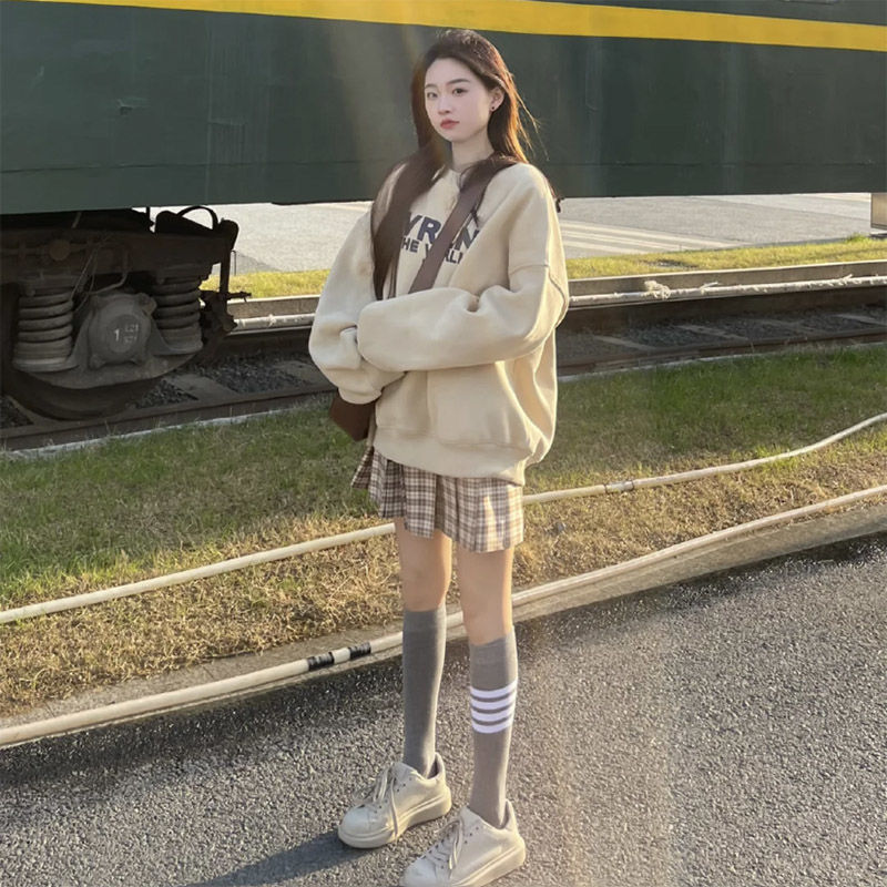 秋季套装女2021新款韩系少女时尚卫衣盐系穿搭显瘦半身两件套潮【15天