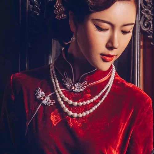 奢古拉轻奢旗袍配饰的项链珍珠双层锁骨链子女士复古颈链多层毛衣链