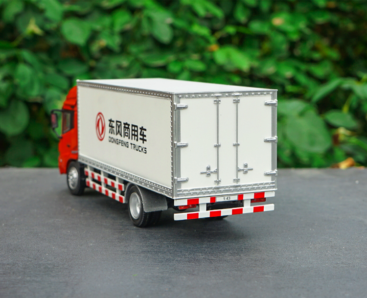 卡车模型东风天龙1:43原厂 旗舰拖头天锦140八平柴军车 方灯版东风140