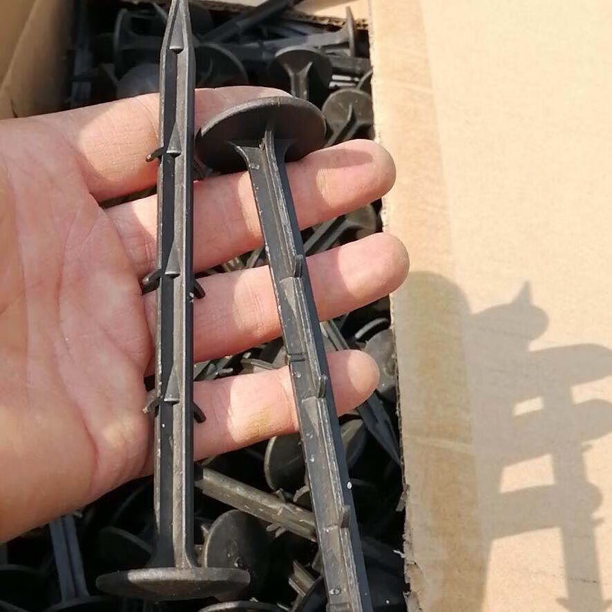 塑料地钉防草布地钉园艺地布钉黑色塑料地钉草药种植果园防草布 绿色