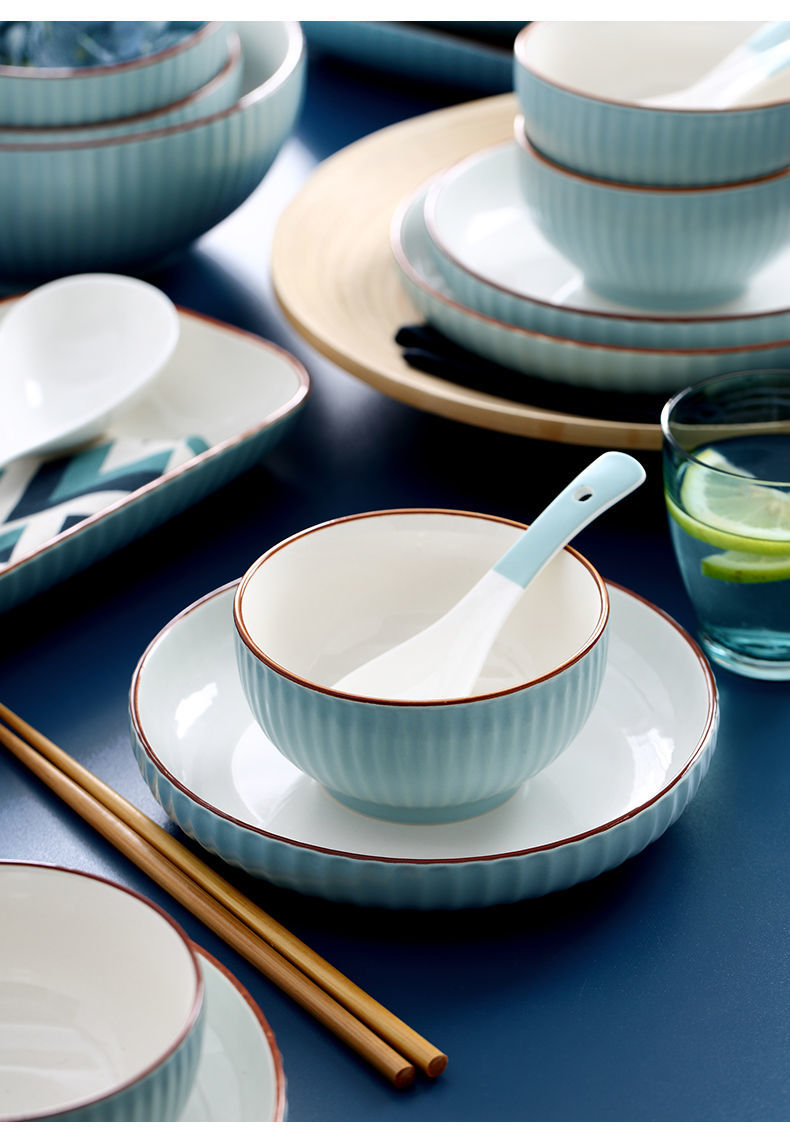 碗碟盘子碗套装碗筷家用组合个性网红餐具全套家庭少女心可爱竖纹粉蓝