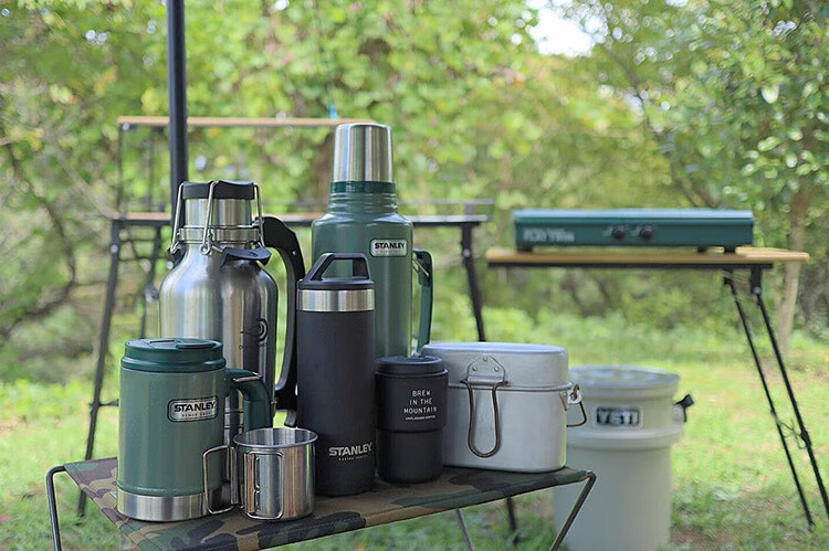 史丹利保温壶stanley304不锈钢大容量保温壶复古户外旅游便携家用锤纹