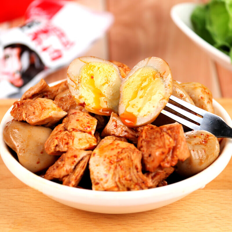 其乐鹌鹑蛋 素肉豆干小食整箱手撕素牛肉辣味素食拉丝蛋白豆制品 黑