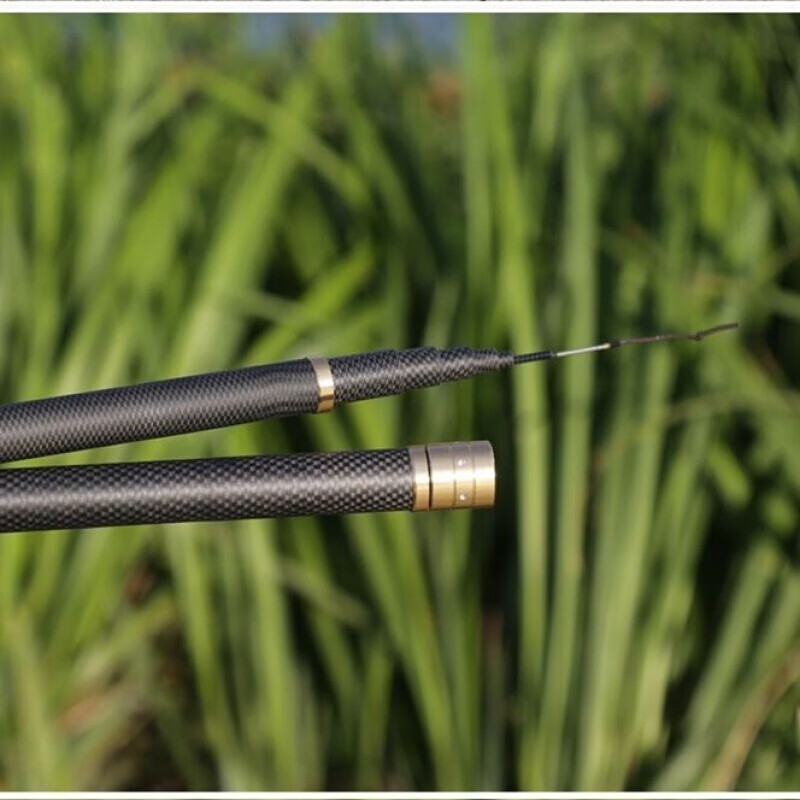 龙纹鲤鱼竿手竿超轻超硬碳素鱼竿28调27810米钓鱼竿短节溪流竿短节72