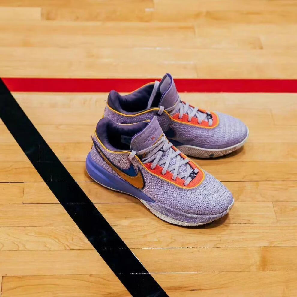 lbj2020代实战篮球鞋男鞋真气垫真碳板耐磨室内比赛球鞋 纯原-紫罗兰