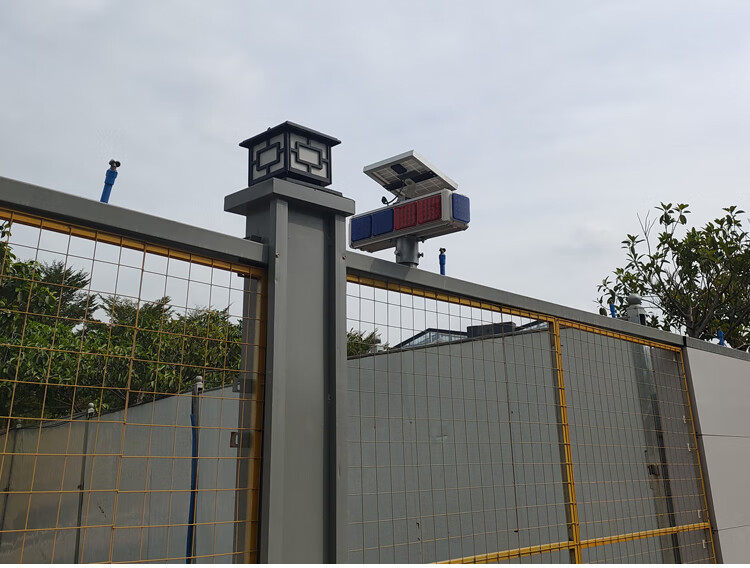 市政工程建筑工地专用太阳能围挡灯围栏灯柱头灯围墙灯围挡柱头灯黑色