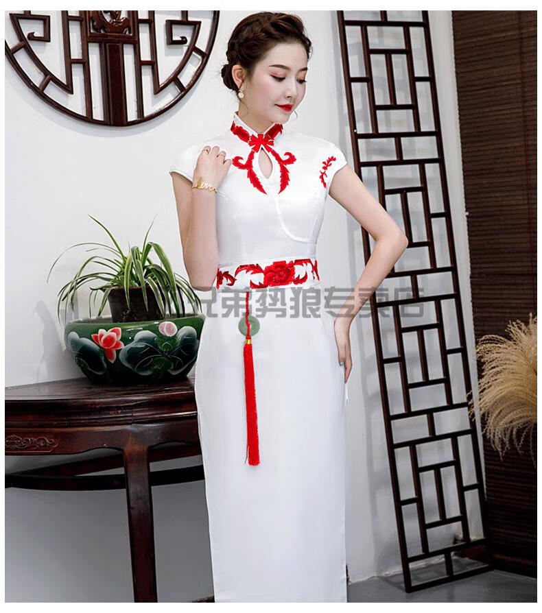 礼仪小姐迎宾服装女新款绣花礼仪旗袍长款青花瓷旗袍年会礼服礼仪迎宾