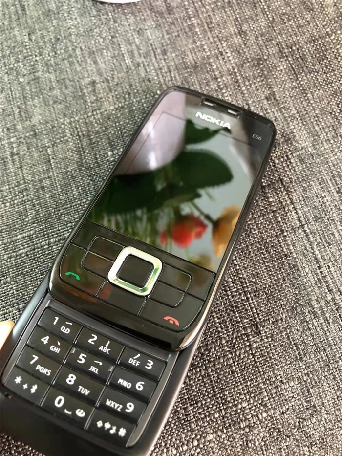 诺基亚(nokia)e66滑盖经典怀旧按键3g学生戒网功能机备用老人手机