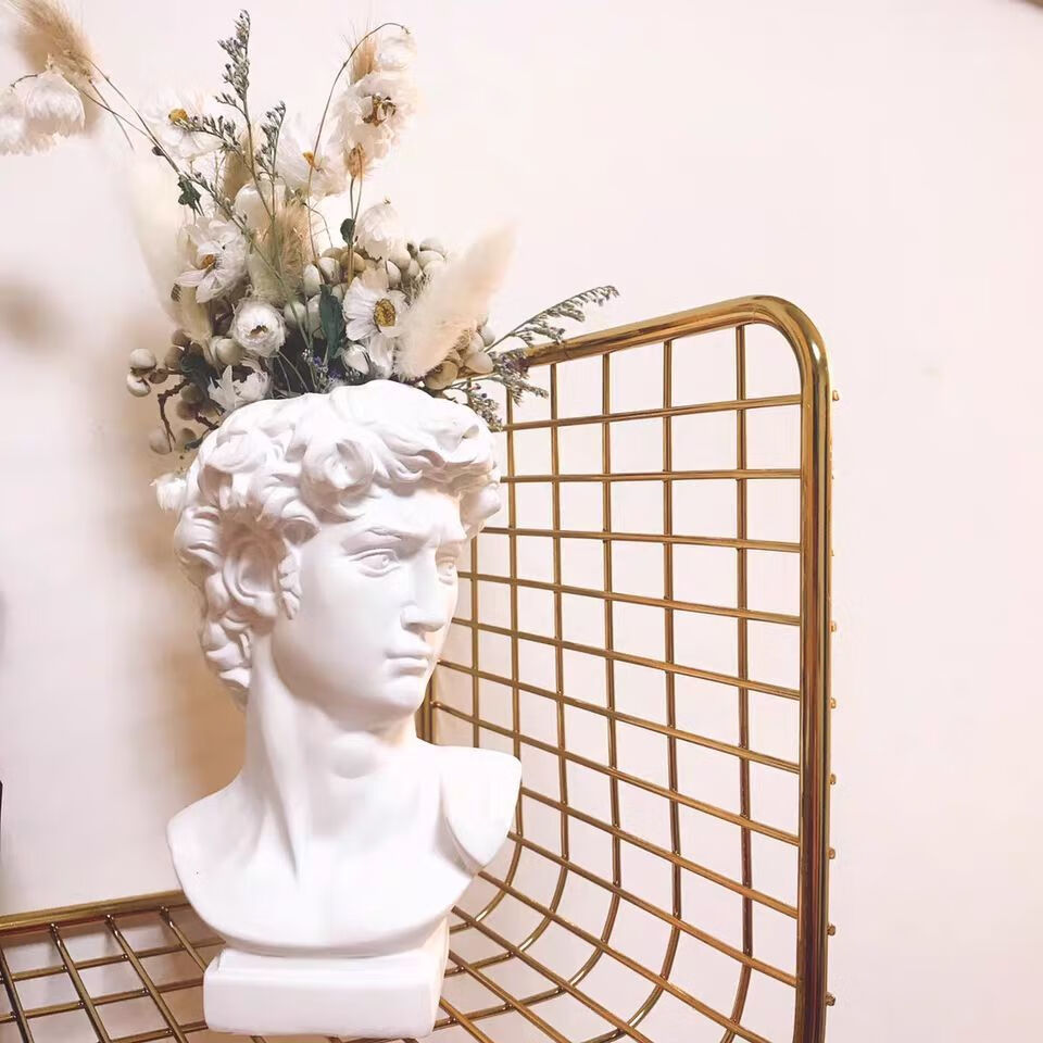 【网红款】ins风学生桌面文艺复古摆件大卫雕像笔筒化妆刷收纳头像