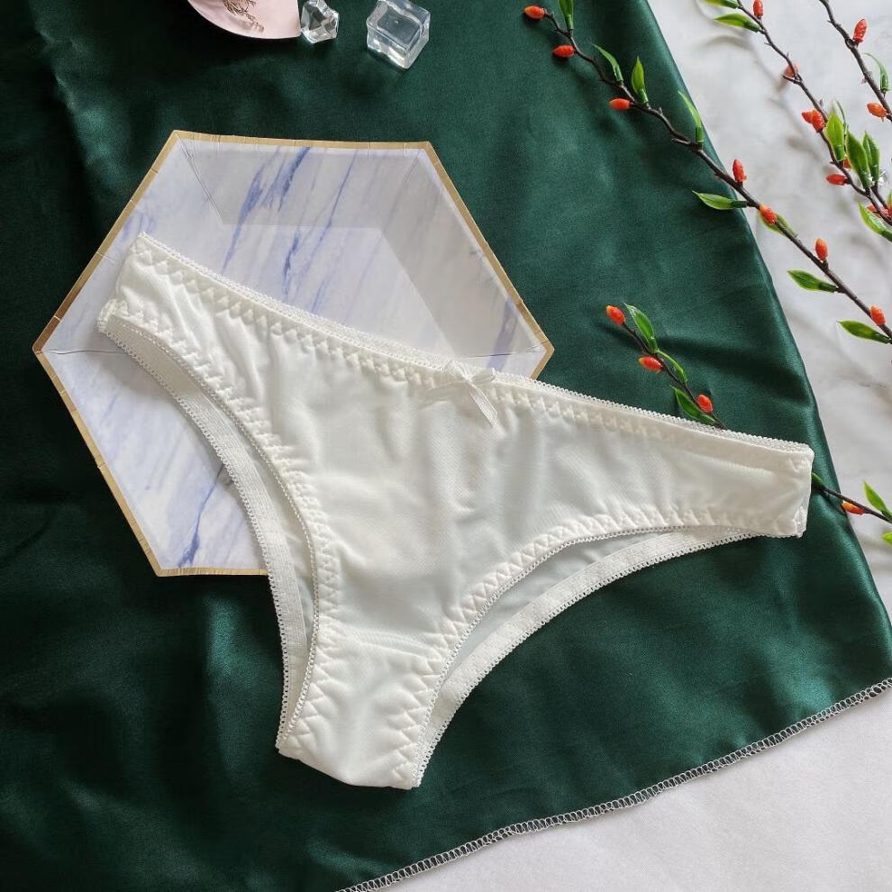德慧雅 半包臀内裤女 大码180斤欧美色低腰半臀速干三角内裤女性感