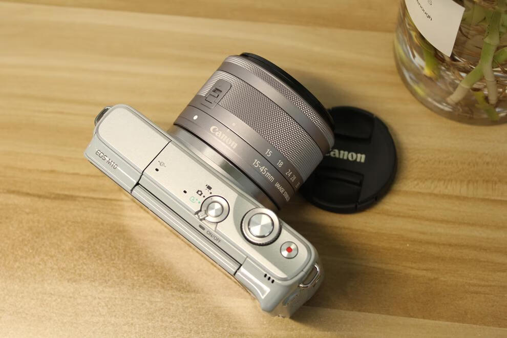佳能eos m10 m100 m200 m2 m1 15-45 二手套机美颜微单数码相机 99新