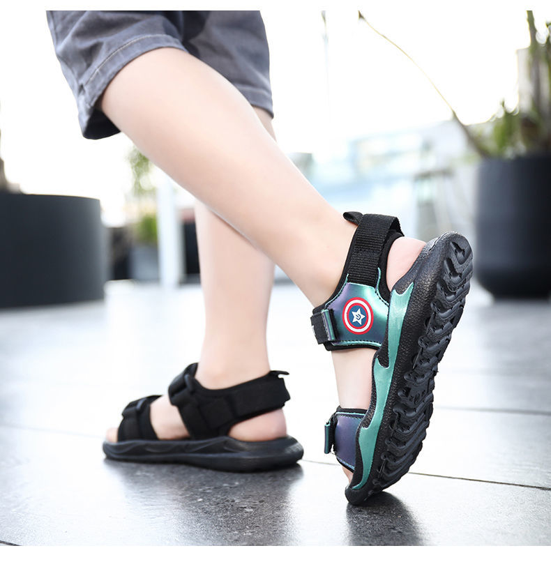 比心鸭夏日男童星星露趾凉鞋夏季男童轻便平跟沙滩学生休闲凉鞋 bxh