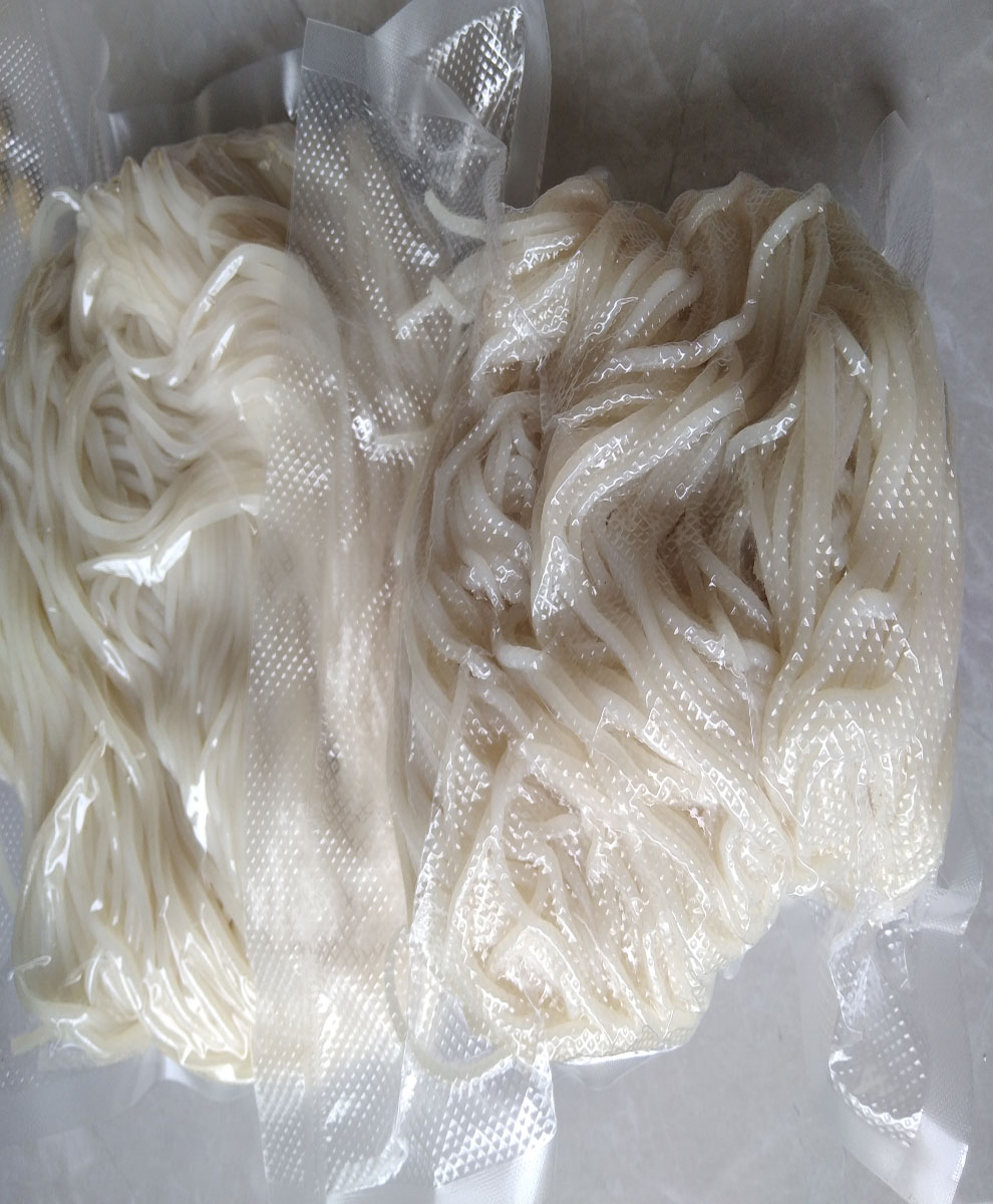 贵州地方特产 安顺米粉半干湿粉纯米制作有圆粉和宽粉两种 宽粉 半干4