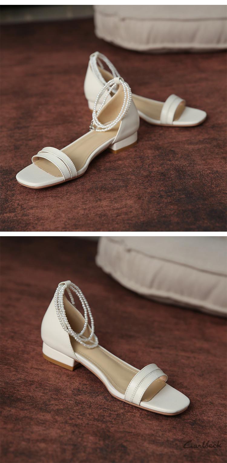 beck品牌2022夏季法式复古磨砂一字带凉鞋女温柔风珍珠包跟低跟鞋子