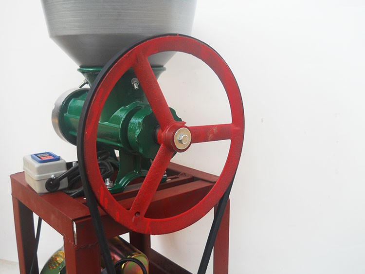 32商用电动绞肉机家用绞鸡架辣椒碎骨机碎肉机家用绞鱼机绞糍粑机 32