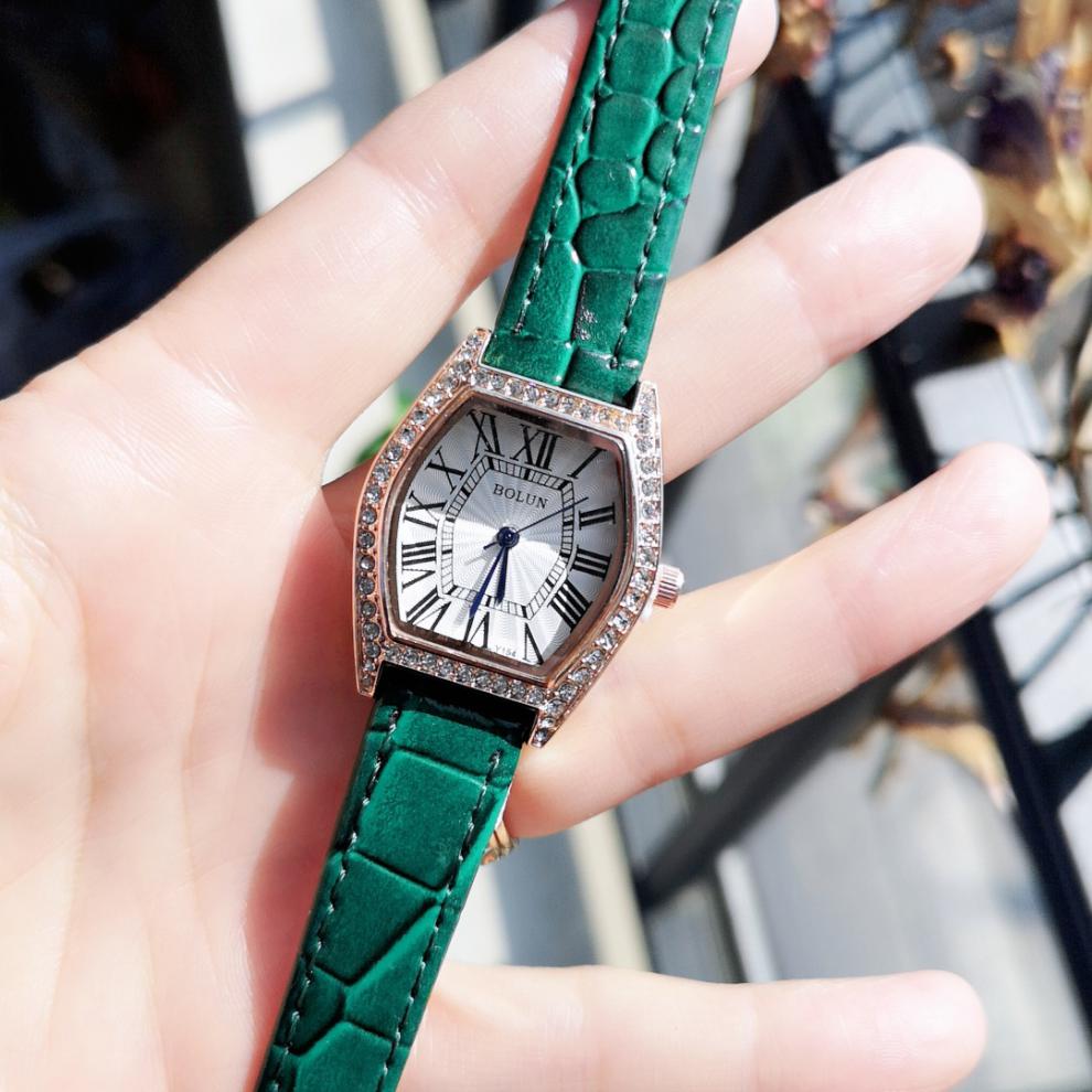 2022新款博伦bolun新款手表酒桶环钻女表皮带休闲腕表女士时尚潮流全
