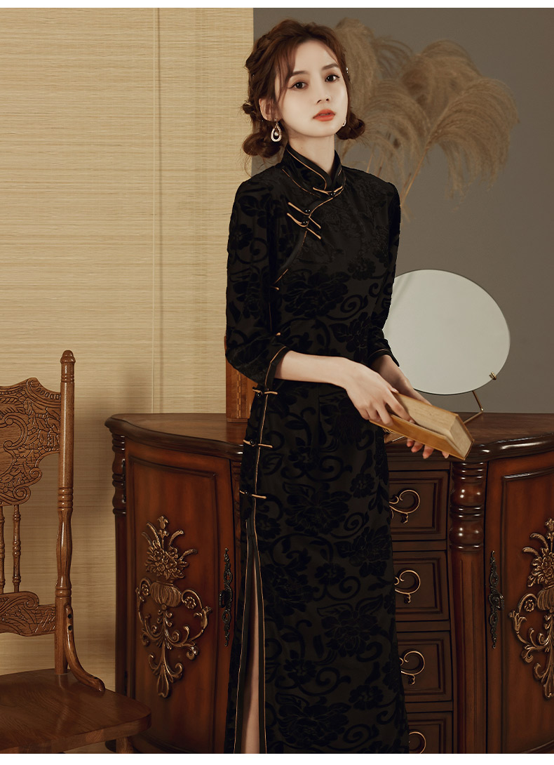 皮尔卡丹轻奢高档女装黑色金丝绒旗袍2021年新款长款改良秋款秋冬长袖