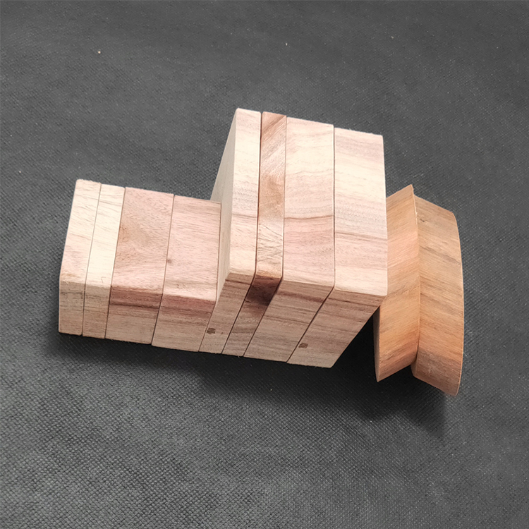 定制香樟木实木方形小茶杯垫简约原木迷你方块樟木垫块diy制作方块3cm