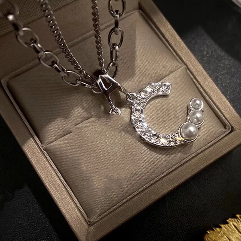 【京挑好礼】双层字母cc项链轻奢小众设计感气质简约毛衣链女秋冬感