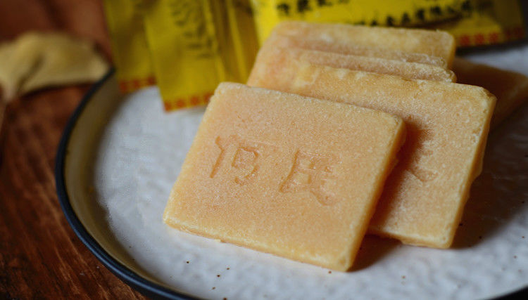 何氏百草梨膏糖 薄荷糖 10包 1包 老包装片糖10包送1包【图片 价格