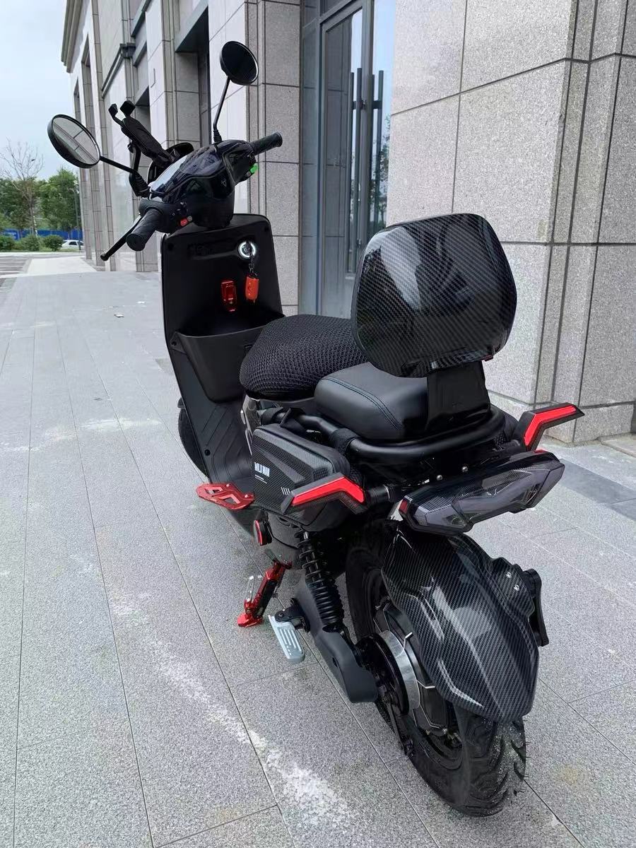 小牛电动车转向灯尾灯风摩托改装ledu12v高亮流水转弯灯方向灯蓝色