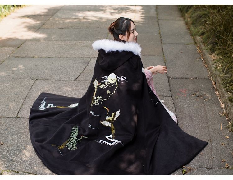 应蛟龙 沉香琉璃 设计 加绒加厚连帽长款汉服斗篷披风男女冬 白色蛟龙