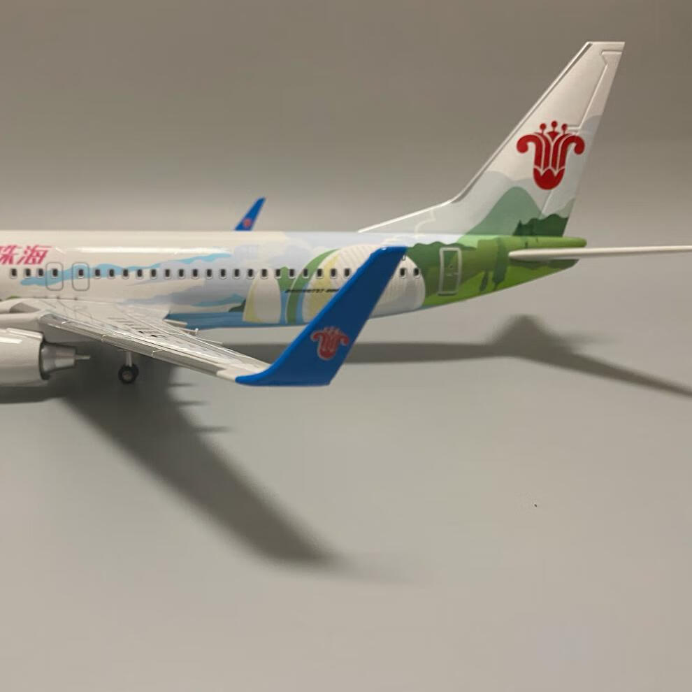 南航737珠海航展纪念飞机模型47cm带轮子带灯仿真航模成品定制南航737
