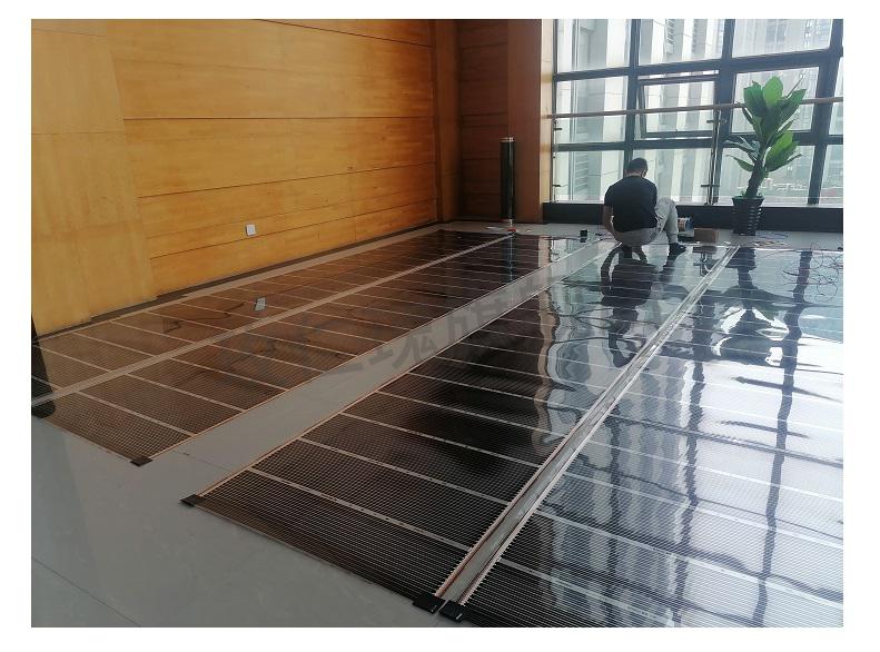 垫韩国石墨烯碳晶电热膜家装瑜伽馆地暖家用电热炕电炕地热膜电热板